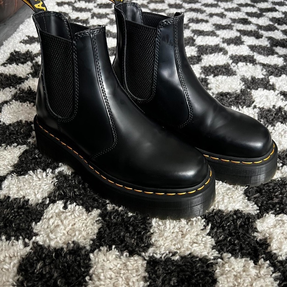 Dr. Martens Chelsea Boots